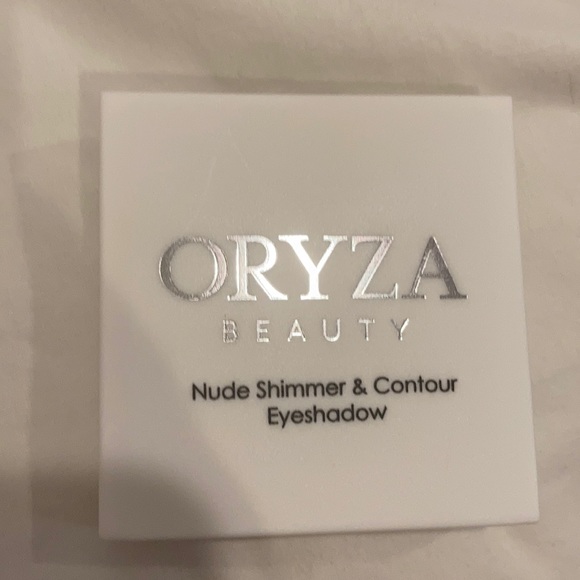Oryza Beauty eyeshadow palette - Picture 4 of 5